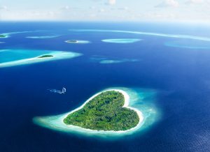 save money on your Maldives holiday
