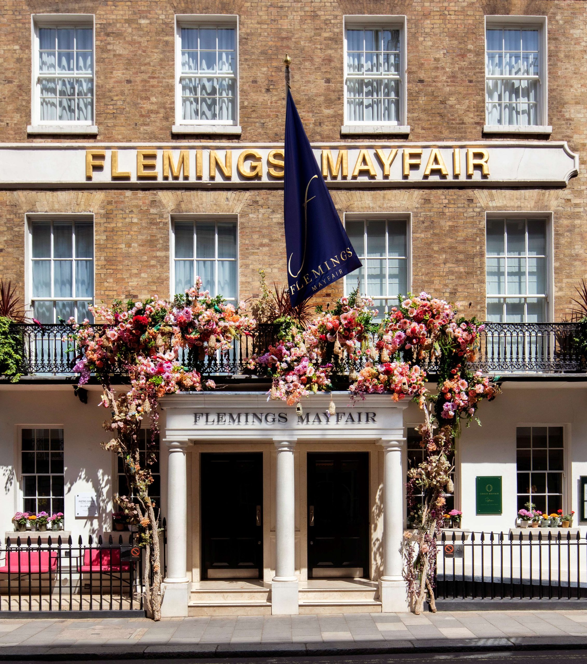 FLEMINGS MAYFAIR RANKED NO.1 LONDON CITY HOTEL - Decadence Magazine